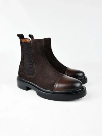 Siyah Güderi Kahverengi Bot