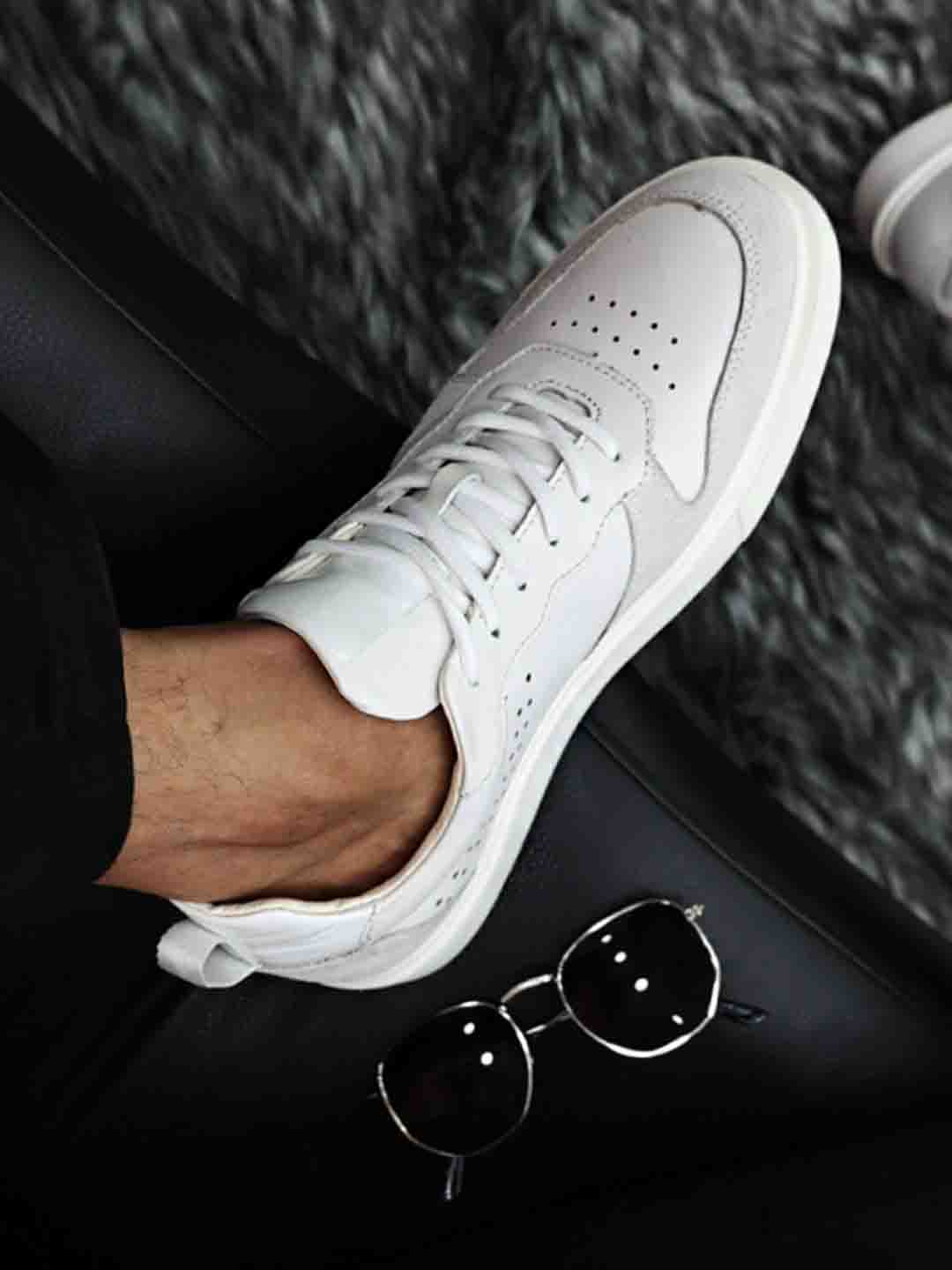Beyaz Gri Süet Detaylı Hakiki Deri Boy Uzatan Erkek Sneaker - Görsel 6